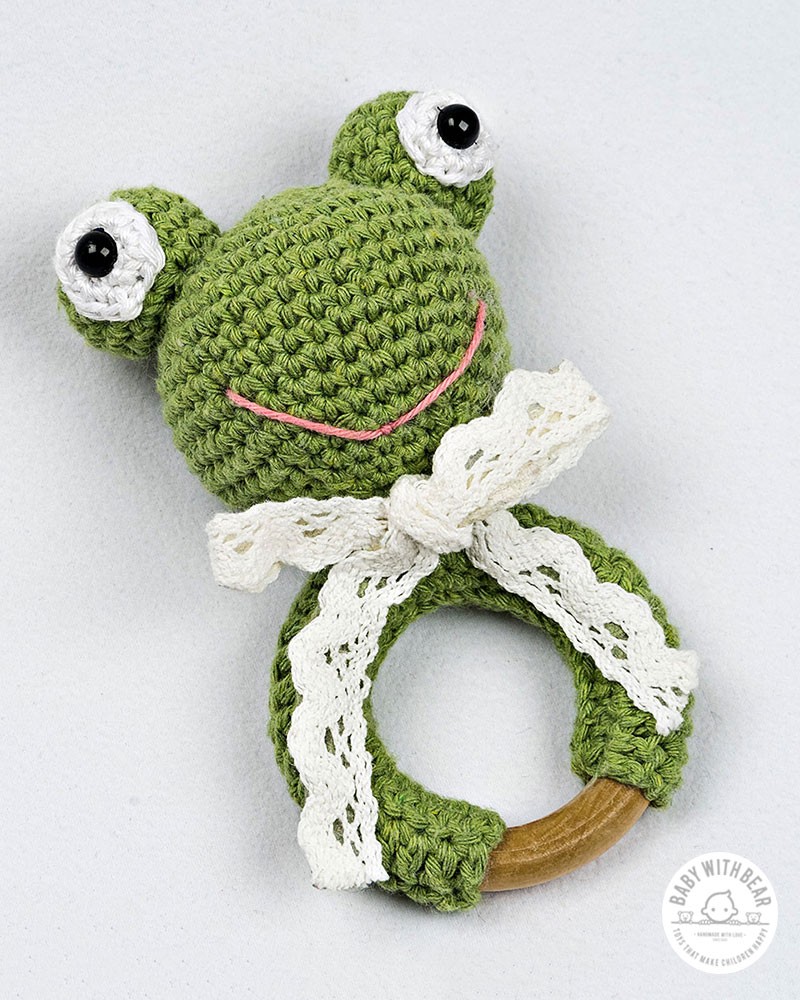 Crochet Rattle Ring Baby With Bear - Frog Teether Green